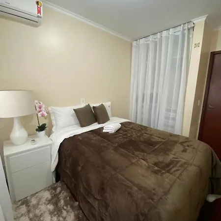 BELÍSSIMO apartamento no CENTRO de Gramado Exterior foto